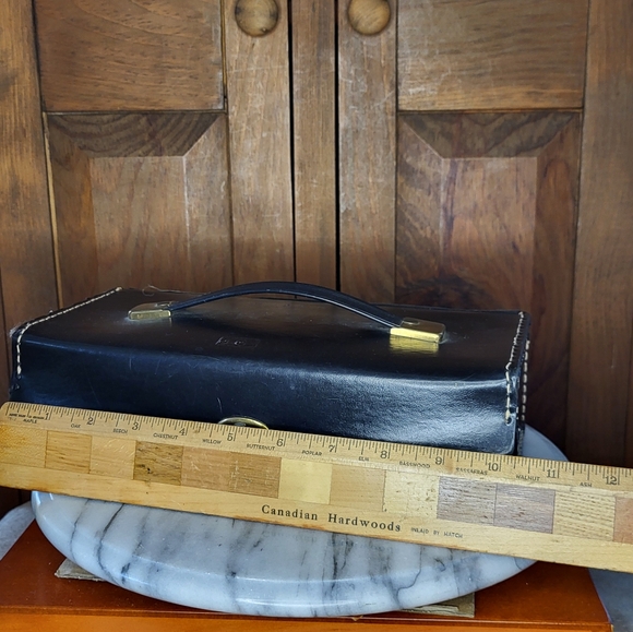 Black Cassette Carry Case - Picture 4 of 13